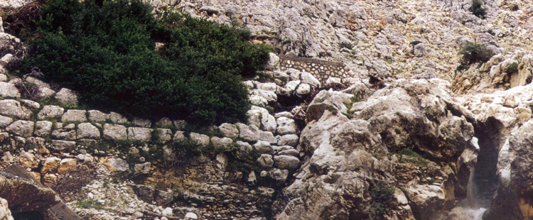 slides.BarnakasAlyziasFragma1_framegk-is-118